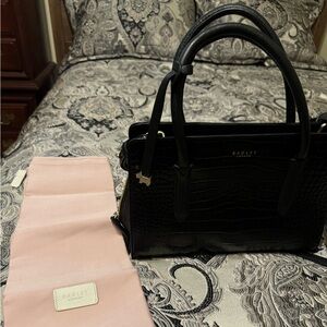 NWOT Radley London Liverpool Croc Embossed Black Handbag